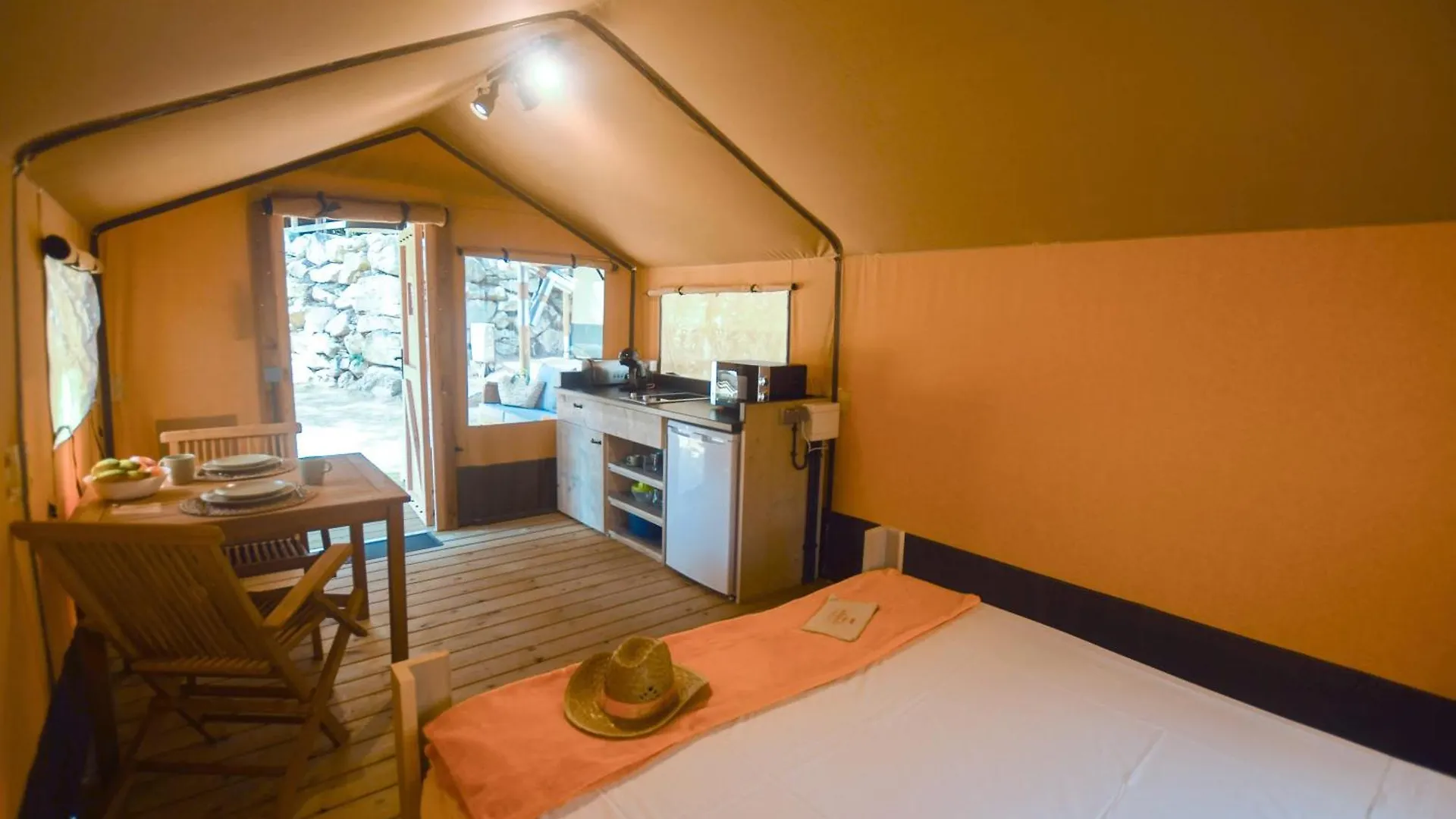 Interpals Eco Resort Pals