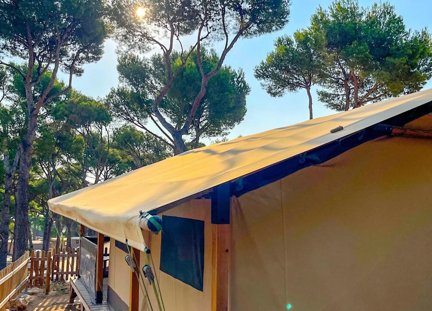 Interpals Eco Resort بالس