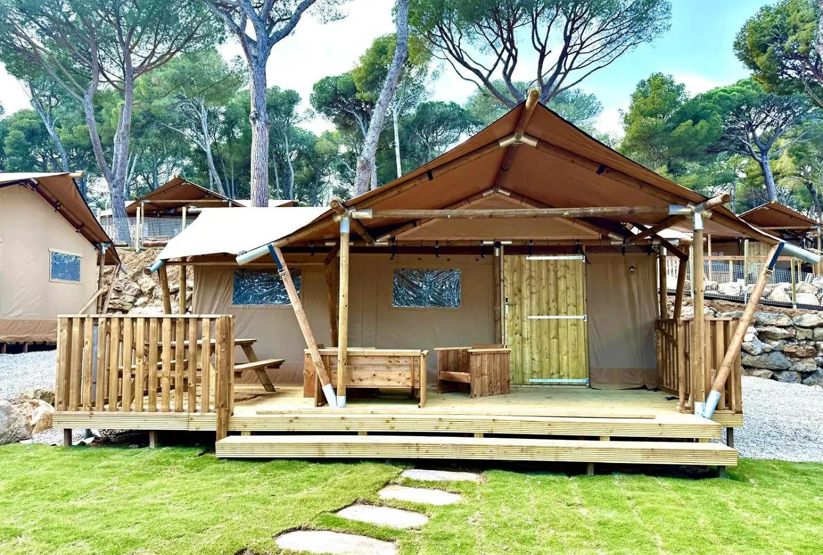 Interpals Eco Resort Camping